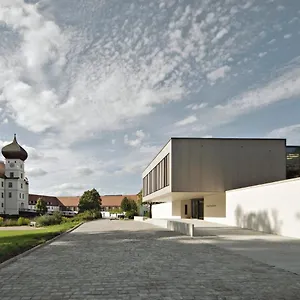Schloss **** Hohenkammer